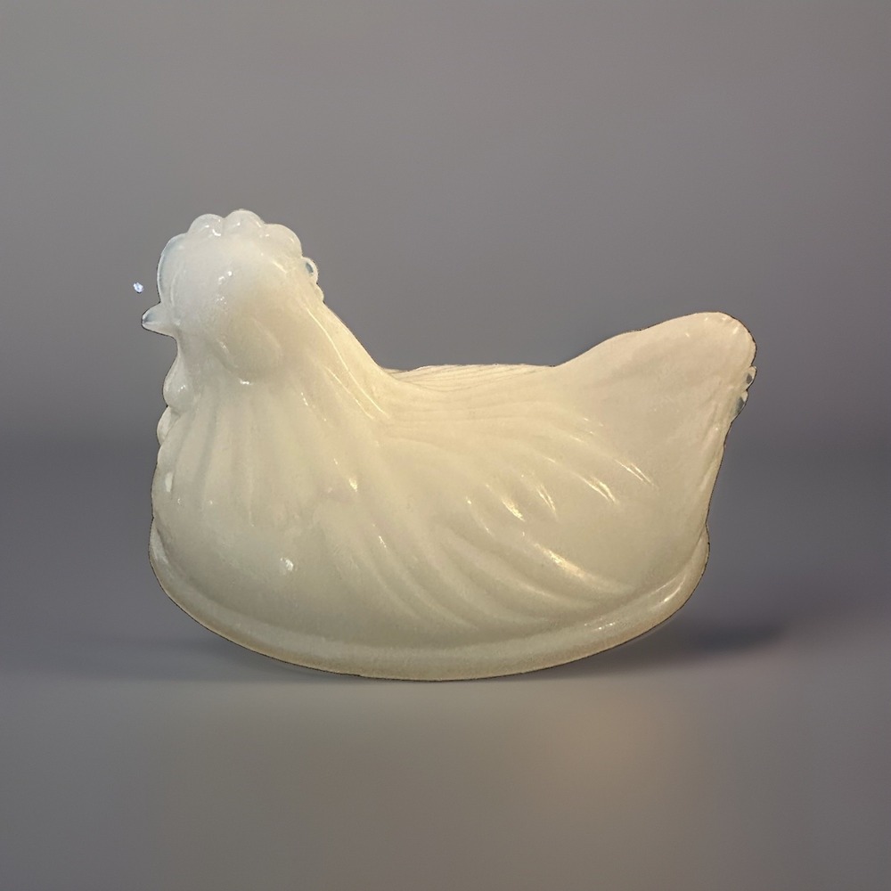 Vintage Westmoreland White Milk Glass Hen on Nest Top Only Excellent Condition